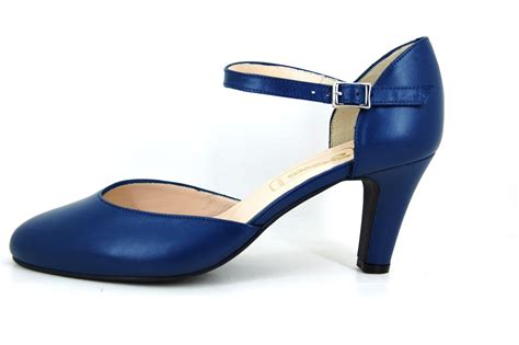 Blauwe pumps • de Bijenkorf • Gratis retourneren.